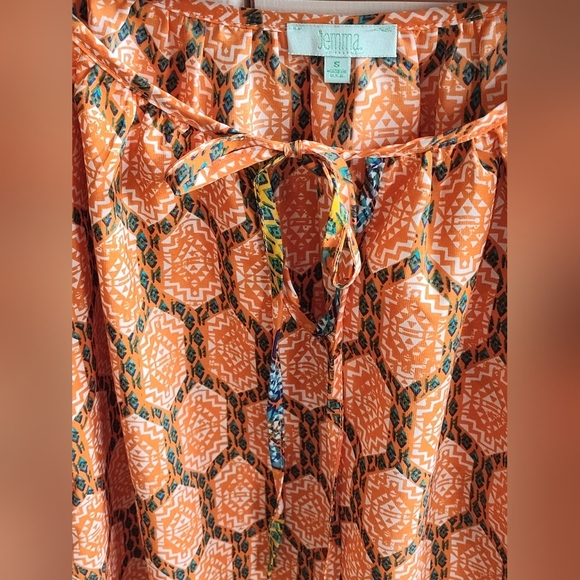 Jemma Women's Boho Short Sleeve Orange and Green Geo Print Top | Size Small - Picture 3 of 6